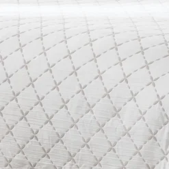 Lush Décor Diamond Leaf Jacquard Reversible Matelasse Coverlet -Lush Decor Store GUEST 2124c5b8 fe9d 4b4d a0ad 63fed5dd83df