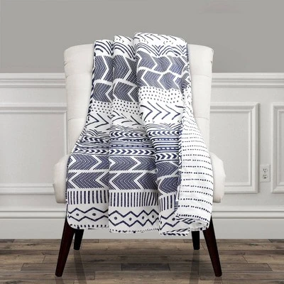 Hygge Geo Throw Blanket - Lush Décor 7 Hygge Geo Throw Blanket - Lush Décor - Image 5