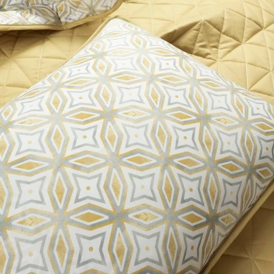 Mid-Century Modern Geo Reversible Quilt & Sham Set Yellow - Lush Décor 7 Mid-Century Modern Geo Reversible Quilt & Sham Set Yellow - Lush Décor - Image 5