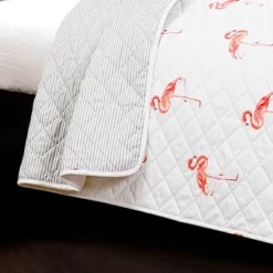 Coral Kelly Flamingo Quilt Set - Lush Décor -Lush Decor Store GUEST b52656ba dc16 4185 8b00 7f09eeb990e5