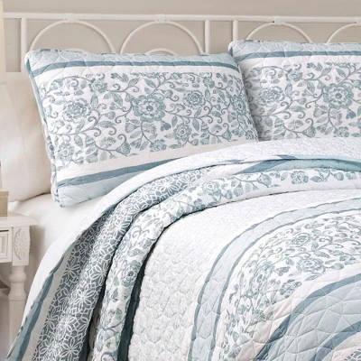 Nisha Reversible Quilt Set Blue - Lush Décor 4 Nisha Reversible Quilt Set Blue - Lush Décor - Image 2