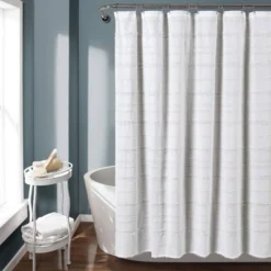 Striped Clip Jacquard Shower Curtain - Lush Décor -Lush Decor Store GUEST edc422e6 48a4 4a85 bc04 bf716601c44c