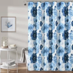 Leah Shower Curtain - Lush Décor -Lush Decor Store GUEST f9e52afe 8e49 4036 9e4a 0eb190af652e